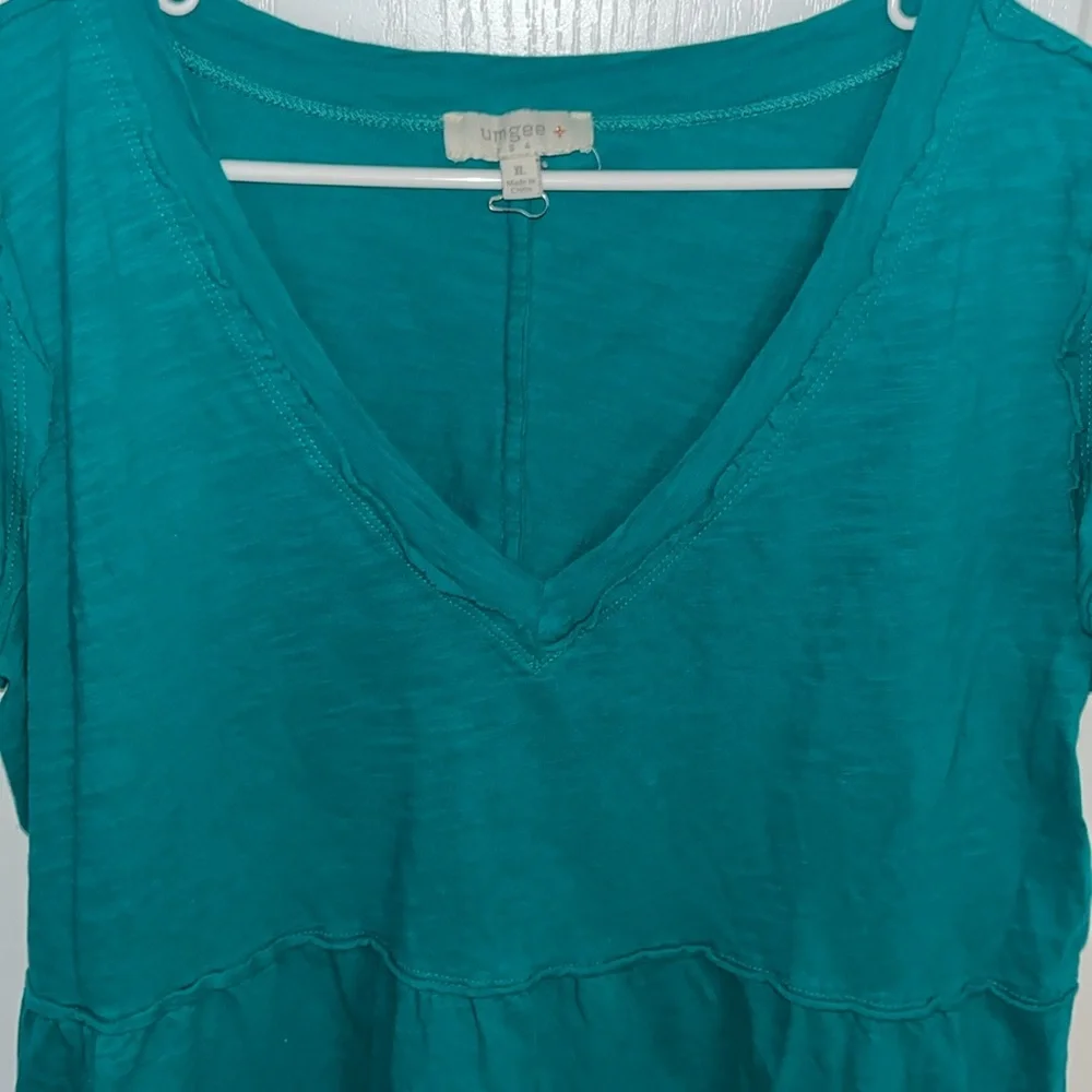 Emerald Tunic - Picture 2 of 4